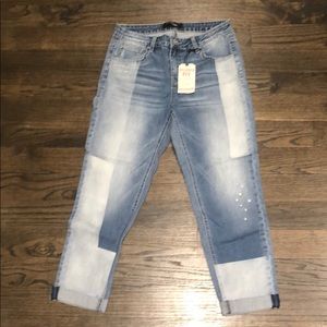 Patchwork boyfriend Jean with embroidery